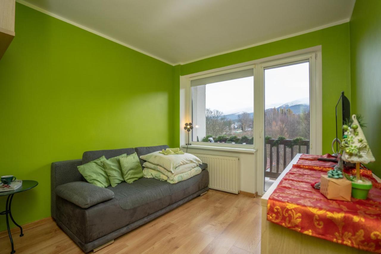 Apartamenty Wiosenna シクラルスカ・ポレンバ エクステリア 写真