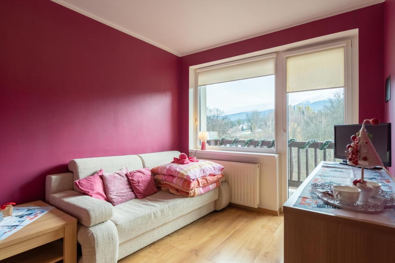 Apartamenty Wiosenna シクラルスカ・ポレンバ エクステリア 写真