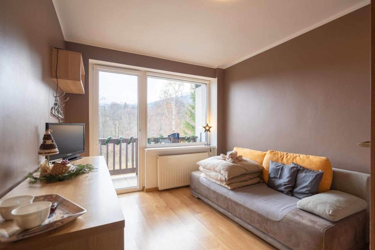 Apartamenty Wiosenna シクラルスカ・ポレンバ エクステリア 写真