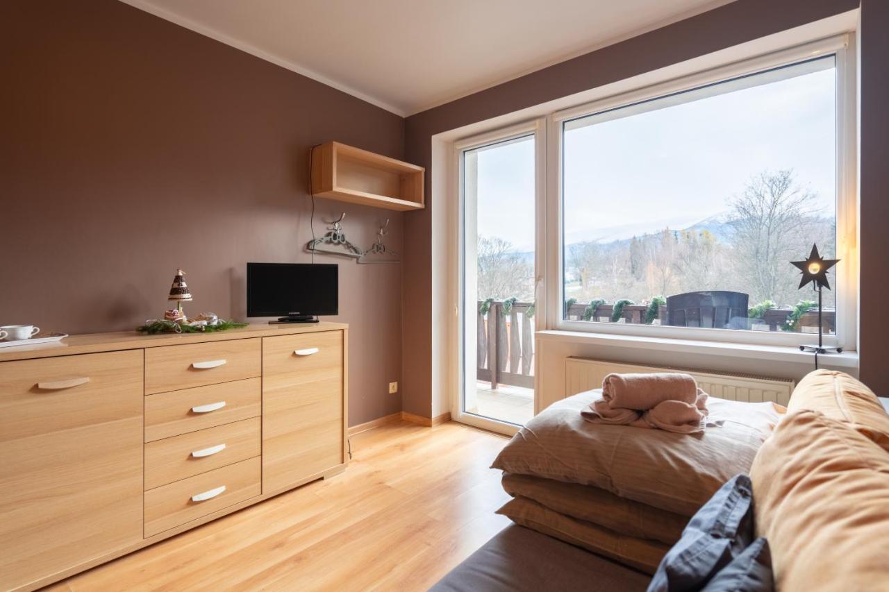 Apartamenty Wiosenna シクラルスカ・ポレンバ エクステリア 写真