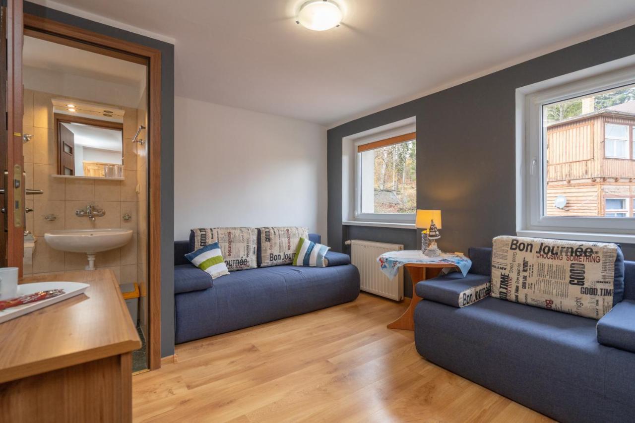 Apartamenty Wiosenna シクラルスカ・ポレンバ エクステリア 写真